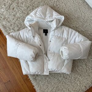 Forever 21 White Hooded Puffer Jacket